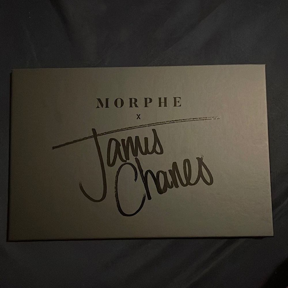 Morphe x James Charles Artistry Eyeshadow Palette